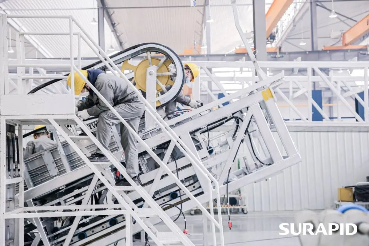 SURAPID ESCALATOR PHOTO.webp