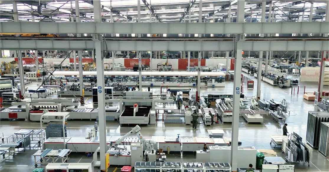 1789023545940922.webp Inside of SURAPID Elevator factory.webp